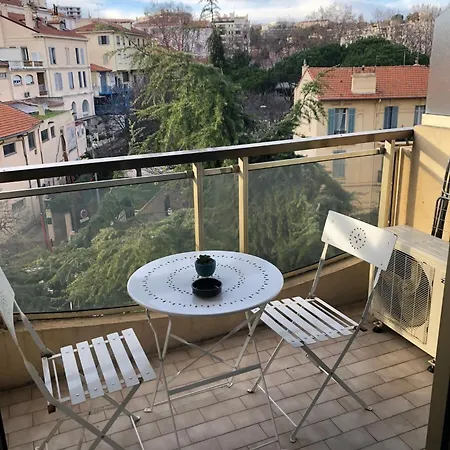 L'ilot Avec Balcon, Mignon Et Charmant, Un Havre De Paix Au Coeur Du Centre-ville Apartment Cannes