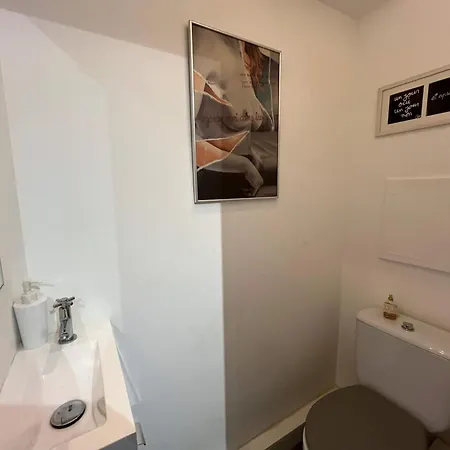 L'ilot Avec Balcon, Mignon Et Charmant, Un Havre De Paix Au Coeur Du Centre-ville Apartment